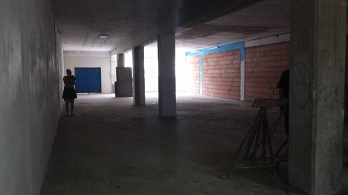 halle_blickzurstrasse.jpg halle_blickzurstrasse.jpg